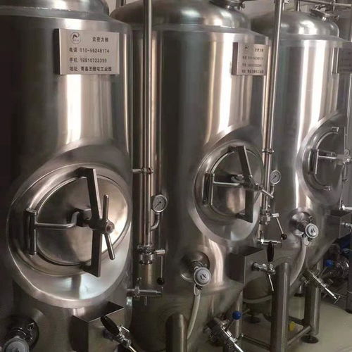 原浆啤酒设备与鲜啤酒生产设备 100升到5000升的工艺革新与史密力维高标准制造